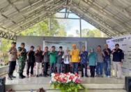 Festival Ranjuri bertajuk 'Seni Merawat Hutan' resmi dibuka di Desa Beka, Kabupaten Sigi, Kamis (2/7/2026). Pembukaan festival ditandai dengan penetapan Hutan Ranjuri seluas 9,13 hektare sebagai kawasan hutan ekowisata, sekaligus menjadi langkah awal pengembangan kawasan berbasis konservasi yang diinisiasi masyarakat setempat.