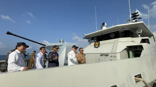 Bank Indonesia (BI) bersama TNI Angkatan Laut (TNI AL) mendistribusikan uang rupiah layak edar senilai Rp12,24 miliar ke lima pulau terluar di Sulawesi Tengah melalui Ekspedisi Rupiah Berdaulat (ERB) 2026 yang resmi diberangkatkan dari Pelabuhan Loji, Kabupaten Parigi Moutong, Selasa (7/7/2026).