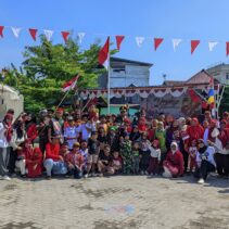 Upacara peringatan Hari Ulang Tahun (HUT) Ke-81 Kemerdekaan Republik Indonesia di Maesa Sintuvu, Kelurahan Lolu Utara, Kecamatan Palu Timur, Kota Palu, berlangsung khidmat pada Senin (17/8/2026). Kegiatan tersebut menjadi momentum untuk mengenang jasa para pahlawan sekaligus memperkuat semangat persatuan dan nasionalisme di tengah masyarakat.